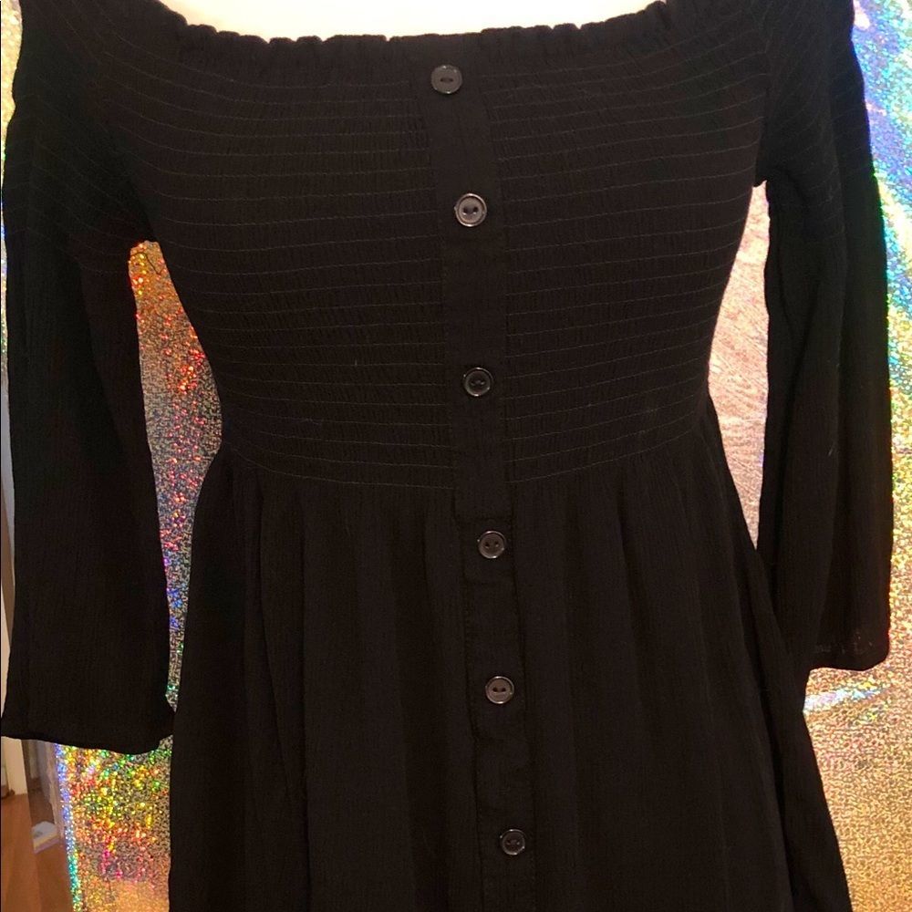 Ambiance off the shoulder top